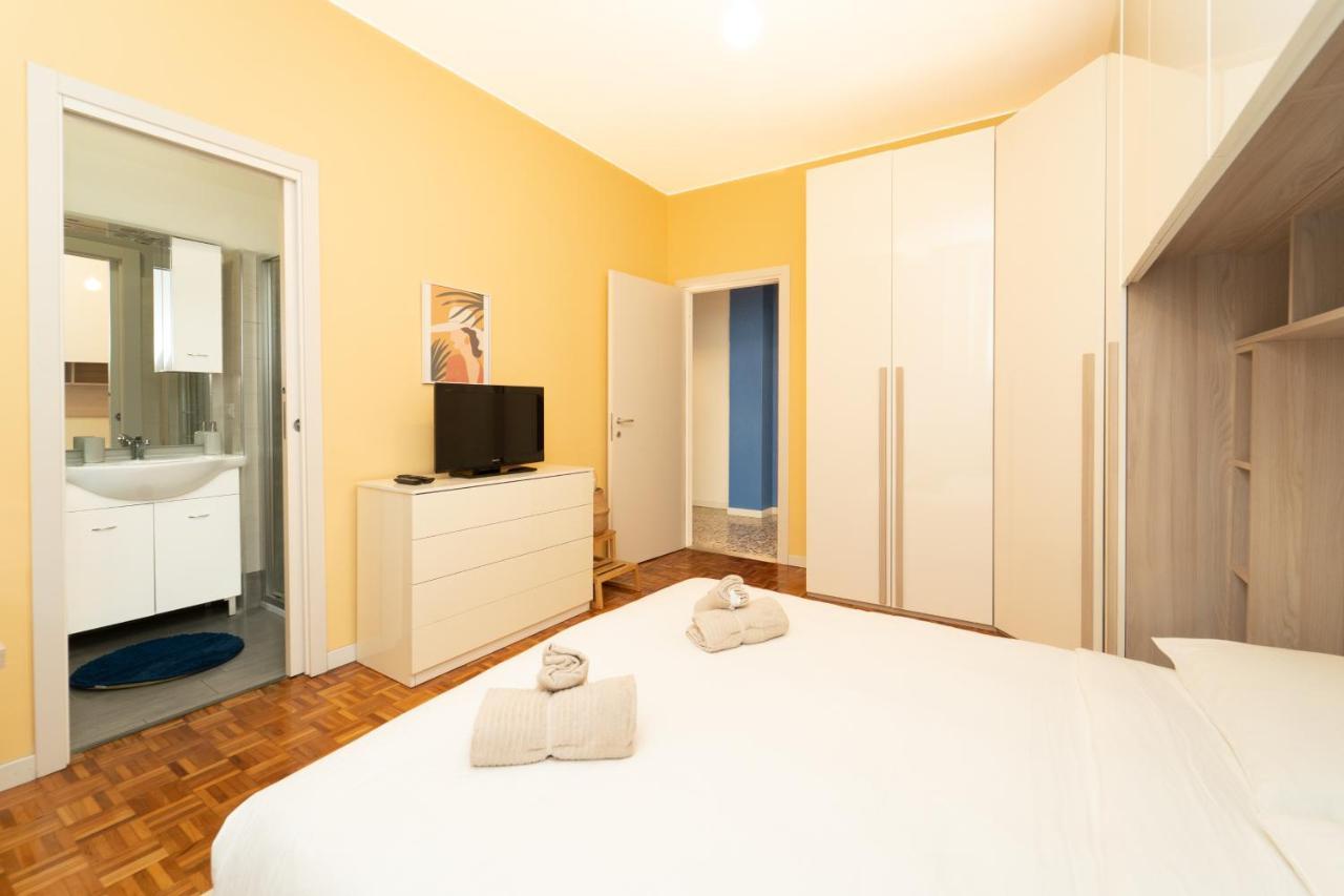 Trilocale Con Parcheggio Privato Apartment Milano Ngoại thất bức ảnh